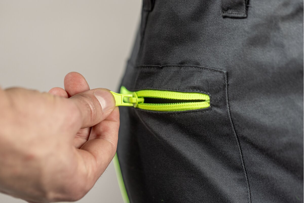 REEETZ elastische Schutzlatzhose schwarz